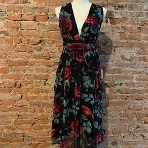 NWT Lulus Floral Print Midi Dress Black & Burgundy